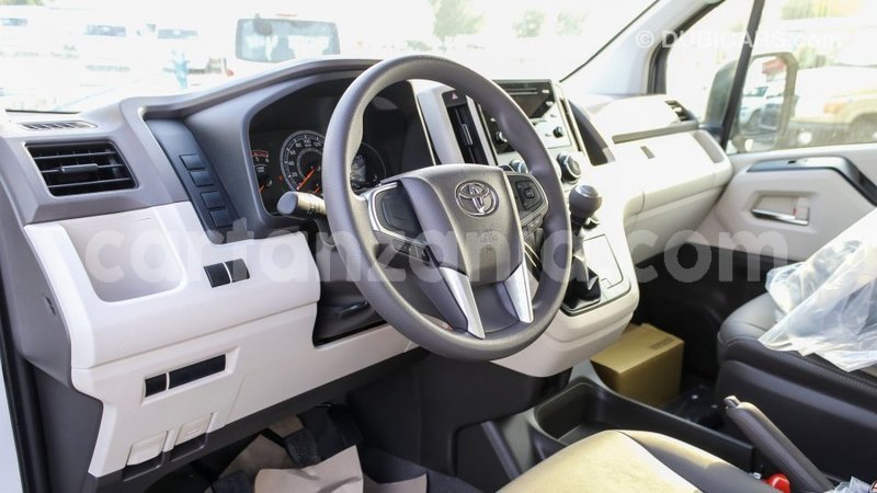 Big with watermark toyota hiace arusha import dubai 8064