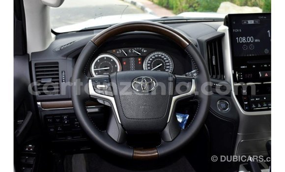 Buy Import Toyota Land Cruiser Black Car in Import - Dubai in Arusha Buy Import Toyota Land Cruiser Black Car in Import - Dubai in Arusha