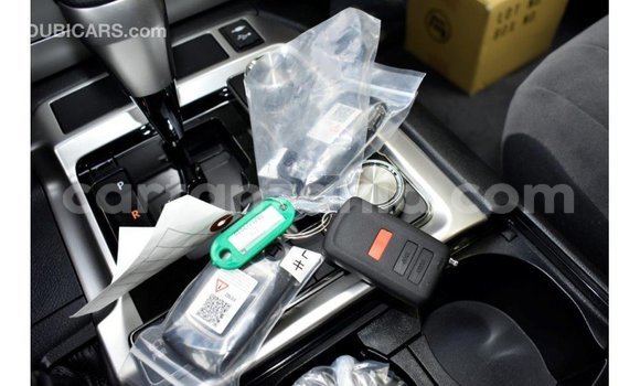 Buy Import Toyota Land Cruiser Black Car in Import - Dubai in Arusha Buy Import Toyota Land Cruiser Black Car in Import - Dubai in Arusha