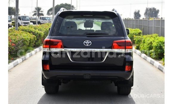 Buy Import Toyota Land Cruiser Black Car in Import - Dubai in Arusha Buy Import Toyota Land Cruiser Black Car in Import - Dubai in Arusha