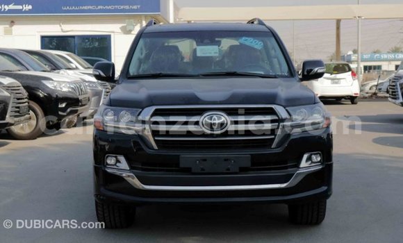 Nunua Imported Toyota Land Cruiser Nyeusi Gari ndani ya Import - Dubai nchini Arusha Nunua Imported Toyota Land Cruiser Nyeusi Gari ndani ya Import - Dubai nchini Arusha