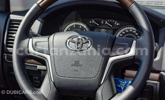 Buy Import Toyota Land Cruiser Black Car in Import - Dubai in Arusha Buy Import Toyota Land Cruiser Black Car in Import - Dubai in Arusha