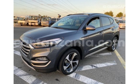 Buy Import Hyundai Tucson Other Car in Import - Dubai in Arusha Buy Import Hyundai Tucson Other Car in Import - Dubai in Arusha