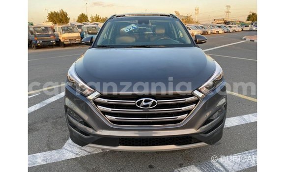 Buy Import Hyundai Tucson Other Car in Import - Dubai in Arusha Buy Import Hyundai Tucson Other Car in Import - Dubai in Arusha