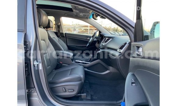 Buy Import Hyundai Tucson Other Car in Import - Dubai in Arusha Buy Import Hyundai Tucson Other Car in Import - Dubai in Arusha