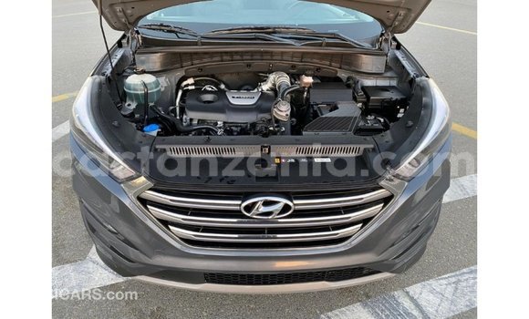 Buy Import Hyundai Tucson Other Car in Import - Dubai in Arusha Buy Import Hyundai Tucson Other Car in Import - Dubai in Arusha