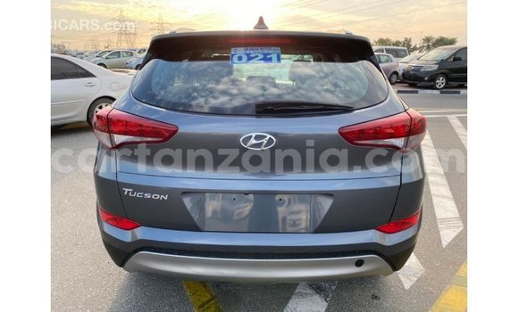 Nunua Imported Hyundai Tucson Nyeupe Gari ndani ya Import - Dubai nchini Arusha Nunua Imported Hyundai Tucson Nyeupe Gari ndani ya Import - Dubai nchini Arusha