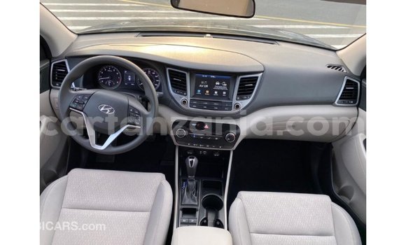 Nunua Imported Hyundai Tucson Nyeupe Gari ndani ya Import - Dubai nchini Arusha Nunua Imported Hyundai Tucson Nyeupe Gari ndani ya Import - Dubai nchini Arusha