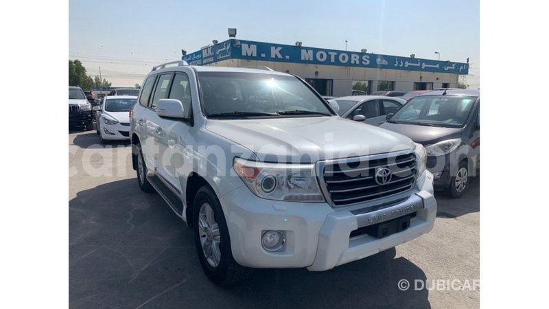 Big with watermark toyota land cruiser arusha import dubai 8083