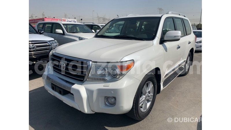 Big with watermark toyota land cruiser arusha import dubai 8083