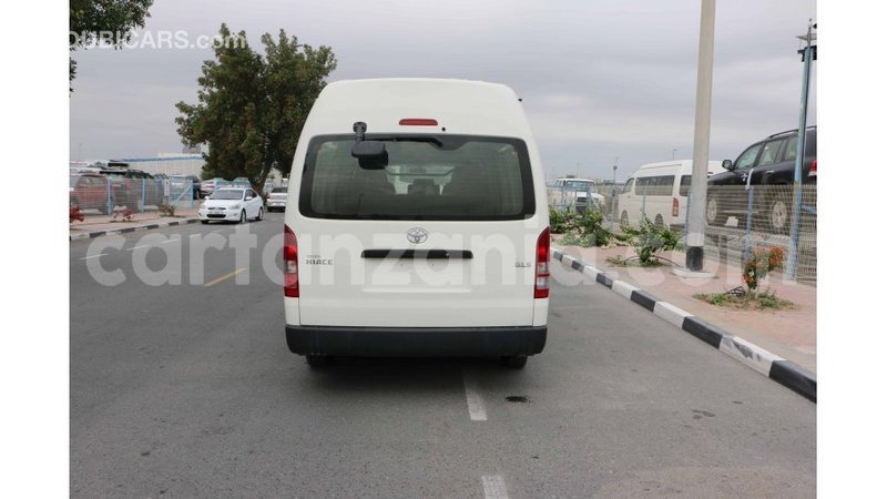 Big with watermark toyota hiace arusha import dubai 8104