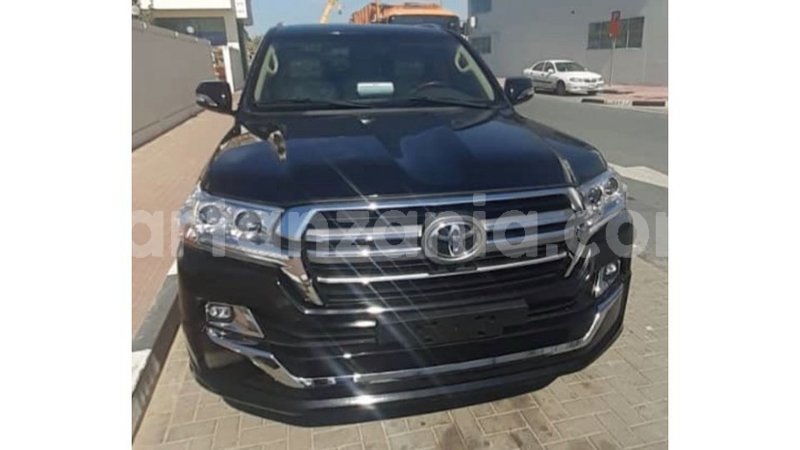 Big with watermark toyota land cruiser arusha import dubai 8113