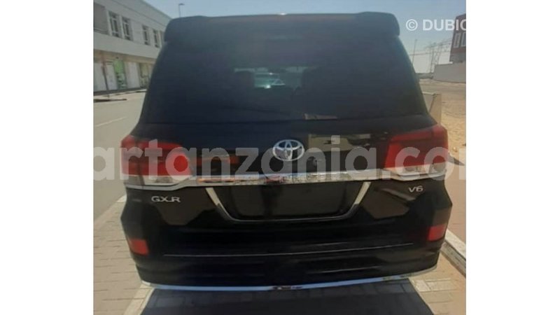 Big with watermark toyota land cruiser arusha import dubai 8113