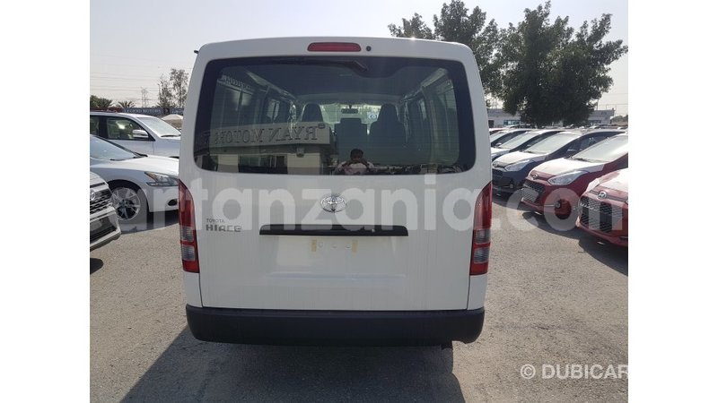 Big with watermark toyota hiace arusha import dubai 8115