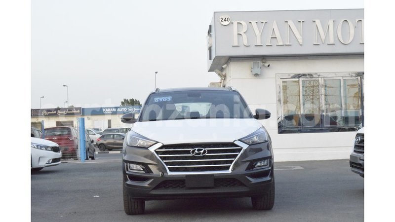 Big with watermark hyundai tucson arusha import dubai 8116