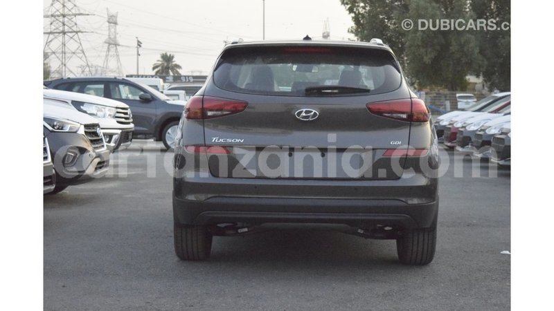 Big with watermark hyundai tucson arusha import dubai 8116