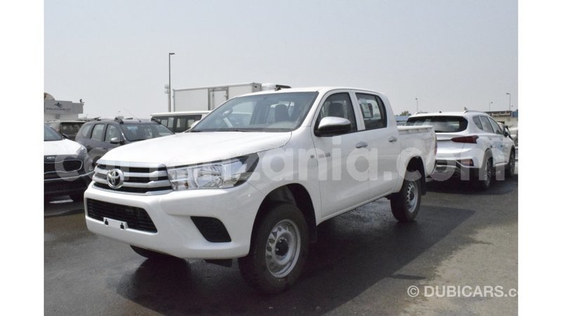 Big with watermark toyota hilux arusha import dubai 8118