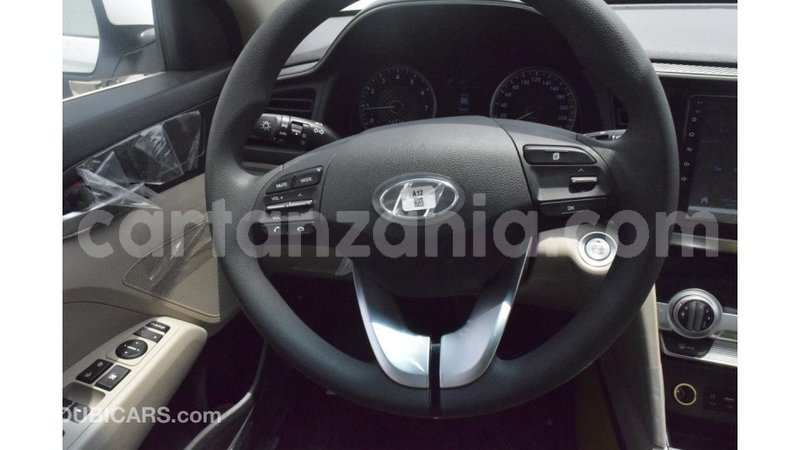 Big with watermark hyundai elantra arusha import dubai 8123