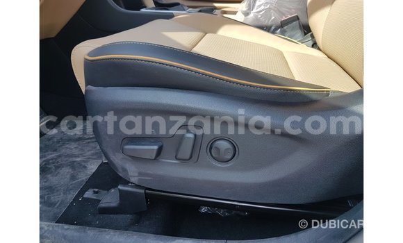 Buy Import Kia Sportage White Car in Import - Dubai in Arusha Buy Import Kia Sportage White Car in Import - Dubai in Arusha