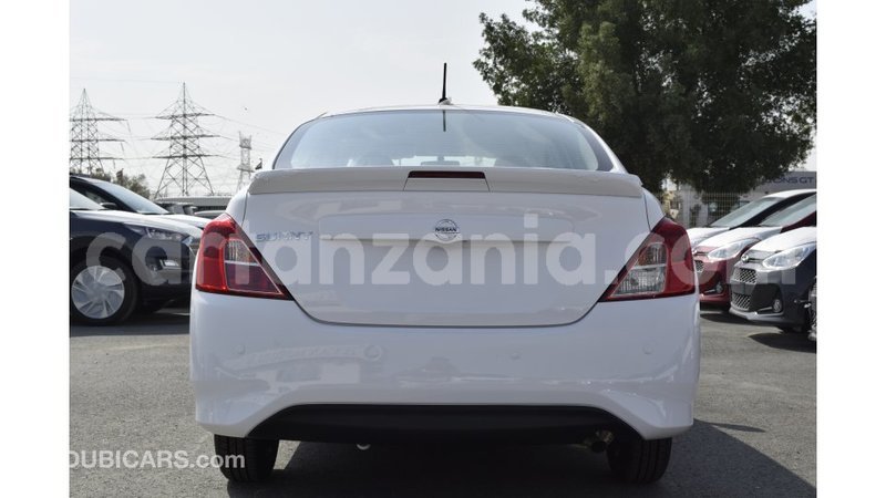 Big with watermark nissan sunny arusha import dubai 8131