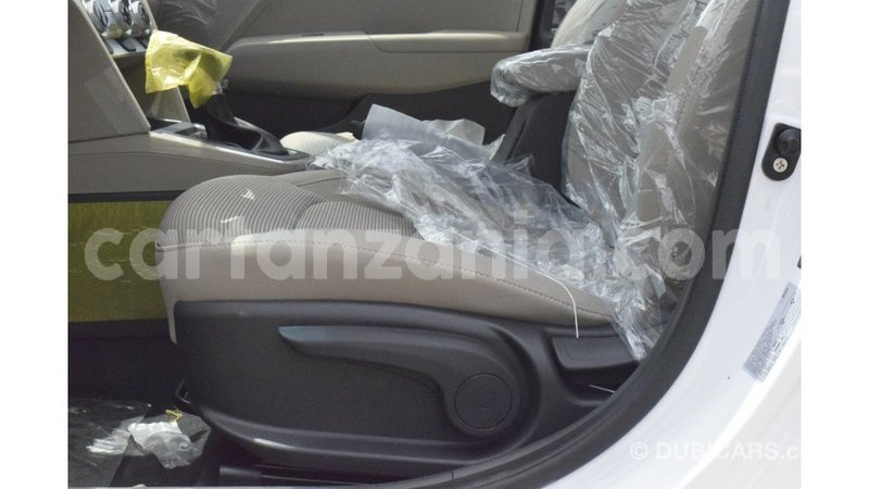 Big with watermark hyundai elantra arusha import dubai 8133