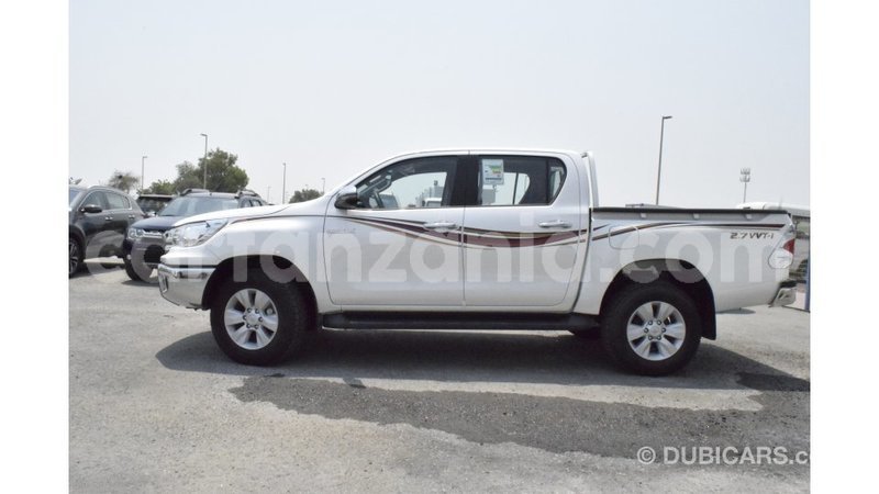 Big with watermark toyota hilux arusha import dubai 8137