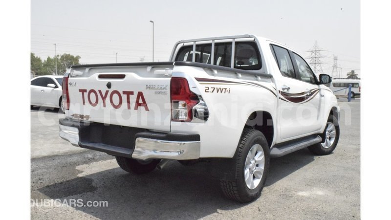 Big with watermark toyota hilux arusha import dubai 8137