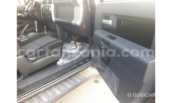 Buy Import Toyota FJ Cruiser Black Car in Import - Dubai in Arusha Buy Import Toyota FJ Cruiser Black Car in Import - Dubai in Arusha