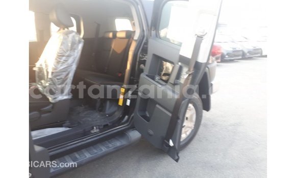 Buy Import Toyota FJ Cruiser Black Car in Import - Dubai in Arusha Buy Import Toyota FJ Cruiser Black Car in Import - Dubai in Arusha