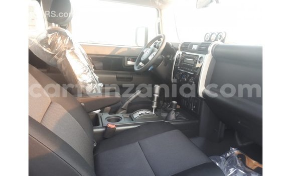 Buy Import Toyota FJ Cruiser Black Car in Import - Dubai in Arusha Buy Import Toyota FJ Cruiser Black Car in Import - Dubai in Arusha