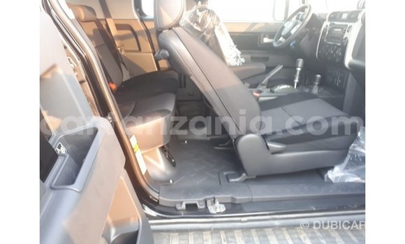 Buy Import Toyota FJ Cruiser Black Car in Import - Dubai in Arusha Buy Import Toyota FJ Cruiser Black Car in Import - Dubai in Arusha
