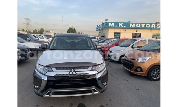 Buy Import Mitsubishi Outlander Brown Car in Import - Dubai in Arusha Buy Import Mitsubishi Outlander Brown Car in Import - Dubai in Arusha