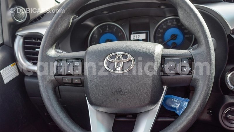 Big with watermark toyota hilux arusha import dubai 8178