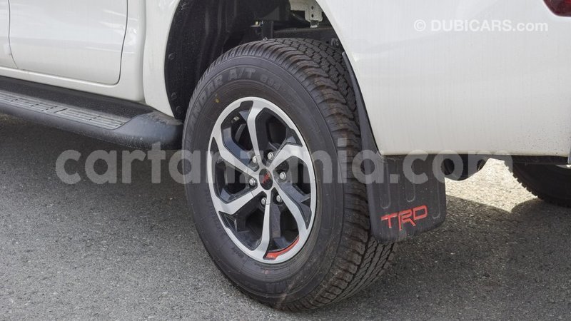 Big with watermark toyota hilux arusha import dubai 8178