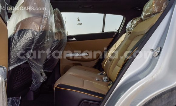 Buy Import Kia Sportage Other Car in Import - Dubai in Arusha Buy Import Kia Sportage Other Car in Import - Dubai in Arusha