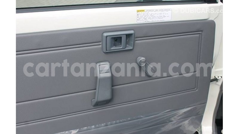 Big with watermark toyota land cruiser arusha import dubai 8189