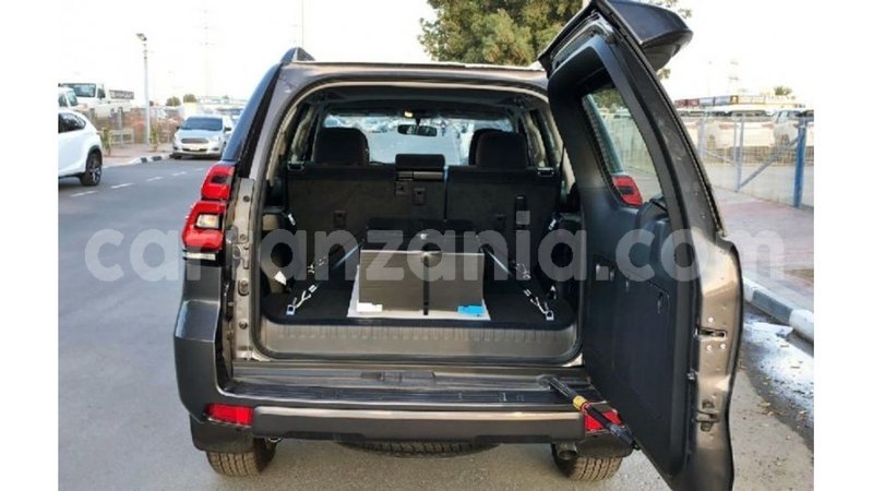 Big with watermark toyota prado arusha import dubai 8190