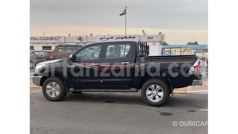 Big with watermark toyota hilux arusha import dubai 8191