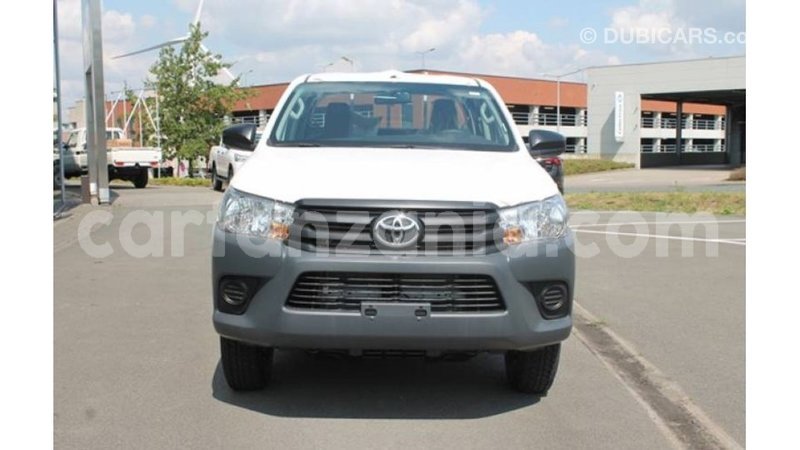 Big with watermark toyota hilux arusha import dubai 8192