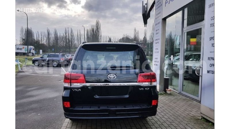 Big with watermark toyota land cruiser arusha import dubai 8195