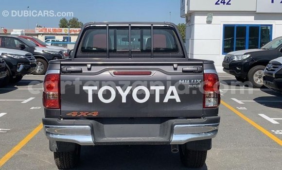 Nunua Imported Toyota Hilux Nyingine Gari ndani ya Import - Dubai nchini Arusha Nunua Imported Toyota Hilux Nyingine Gari ndani ya Import - Dubai nchini Arusha