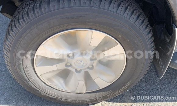 Nunua Imported Toyota Hilux Nyingine Gari ndani ya Import - Dubai nchini Arusha Nunua Imported Toyota Hilux Nyingine Gari ndani ya Import - Dubai nchini Arusha