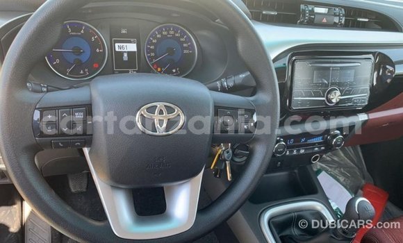 Nunua Imported Toyota Hilux Nyingine Gari ndani ya Import - Dubai nchini Arusha Nunua Imported Toyota Hilux Nyingine Gari ndani ya Import - Dubai nchini Arusha