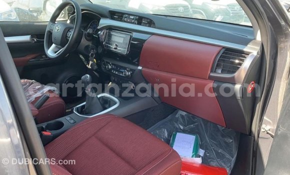 Nunua Imported Toyota Hilux Nyingine Gari ndani ya Import - Dubai nchini Arusha Nunua Imported Toyota Hilux Nyingine Gari ndani ya Import - Dubai nchini Arusha