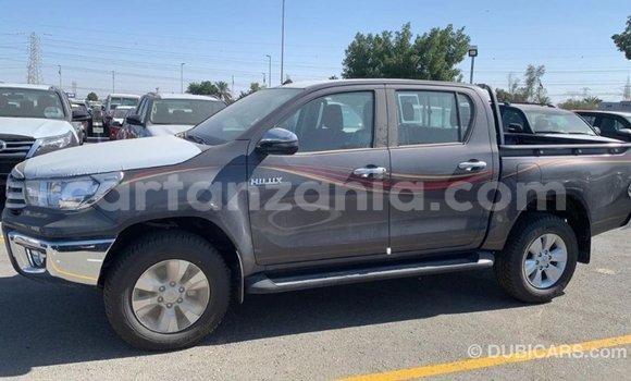 Nunua Imported Toyota Hilux Nyingine Gari ndani ya Import - Dubai nchini Arusha Nunua Imported Toyota Hilux Nyingine Gari ndani ya Import - Dubai nchini Arusha