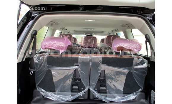 Nunua Imported Toyota Land Cruiser Nyeusi Gari ndani ya Import - Dubai nchini Arusha Nunua Imported Toyota Land Cruiser Nyeusi Gari ndani ya Import - Dubai nchini Arusha
