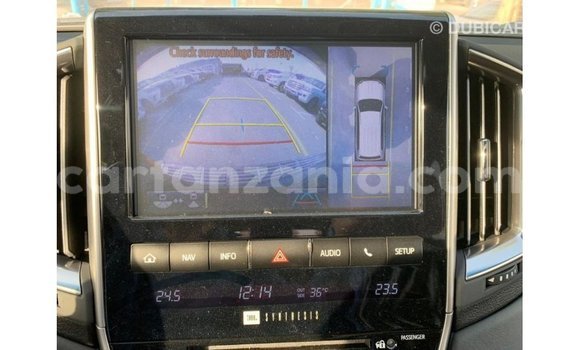 Nunua Imported Toyota Land Cruiser Nyeusi Gari ndani ya Import - Dubai nchini Arusha Nunua Imported Toyota Land Cruiser Nyeusi Gari ndani ya Import - Dubai nchini Arusha