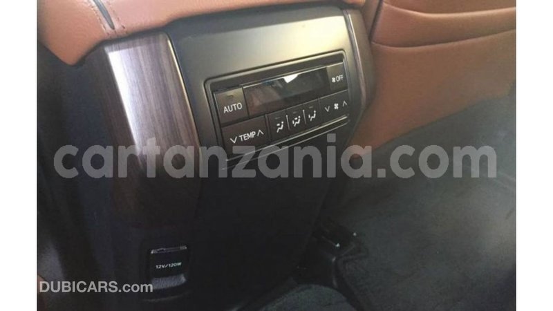 Big with watermark toyota prado arusha import dubai 8204