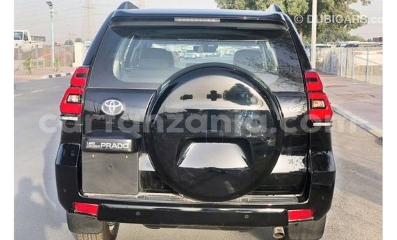 Nunua Imported Toyota Prado Nyeusi Gari ndani ya Import - Dubai nchini Arusha Nunua Imported Toyota Prado Nyeusi Gari ndani ya Import - Dubai nchini Arusha
