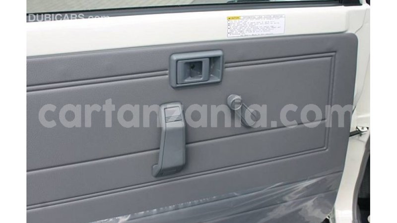 Big with watermark toyota land cruiser arusha import dubai 8209